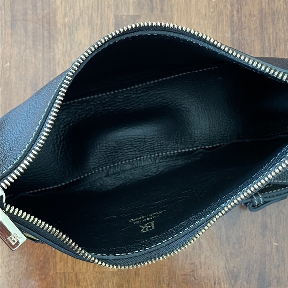 Banana Republic Vida Half-Moon Shoulder Bag - Black Leather - NWT - Picture 11 of 16